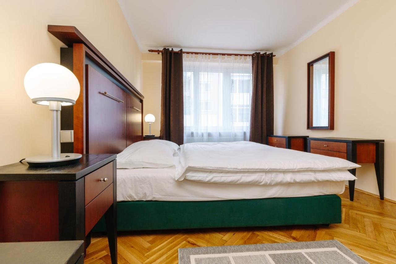 Apartments Tgm 11 Карловы Вары Экстерьер фото