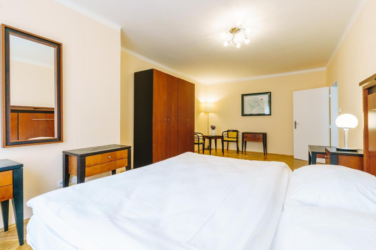 Apartments Tgm 11 Карловы Вары Экстерьер фото