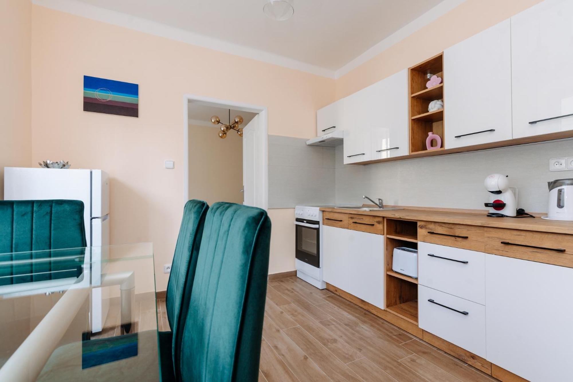 Apartments Tgm 11 Карловы Вары Экстерьер фото