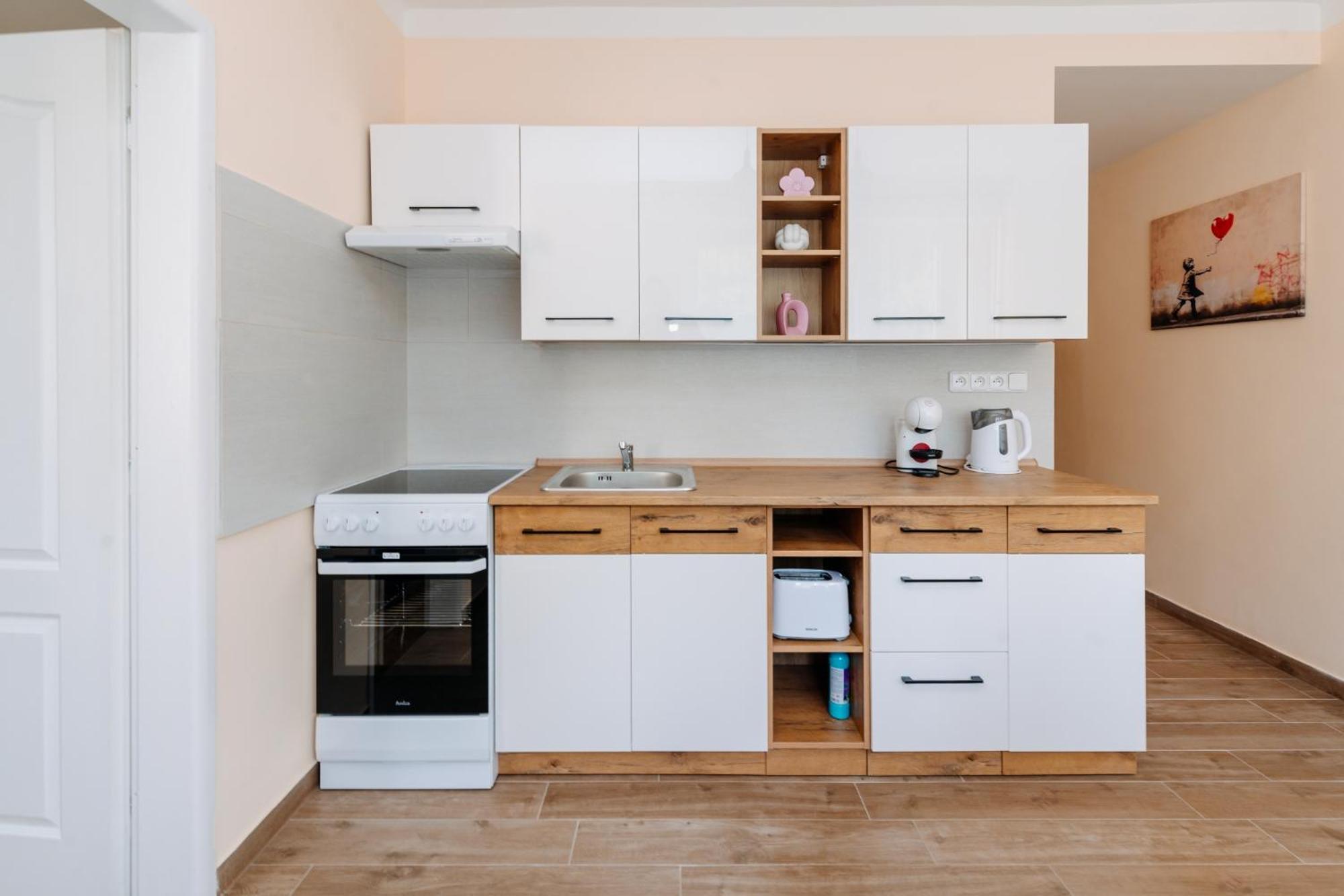 Apartments Tgm 11 Карловы Вары Экстерьер фото